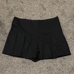 *DONATED* Classic Black Women's Skort